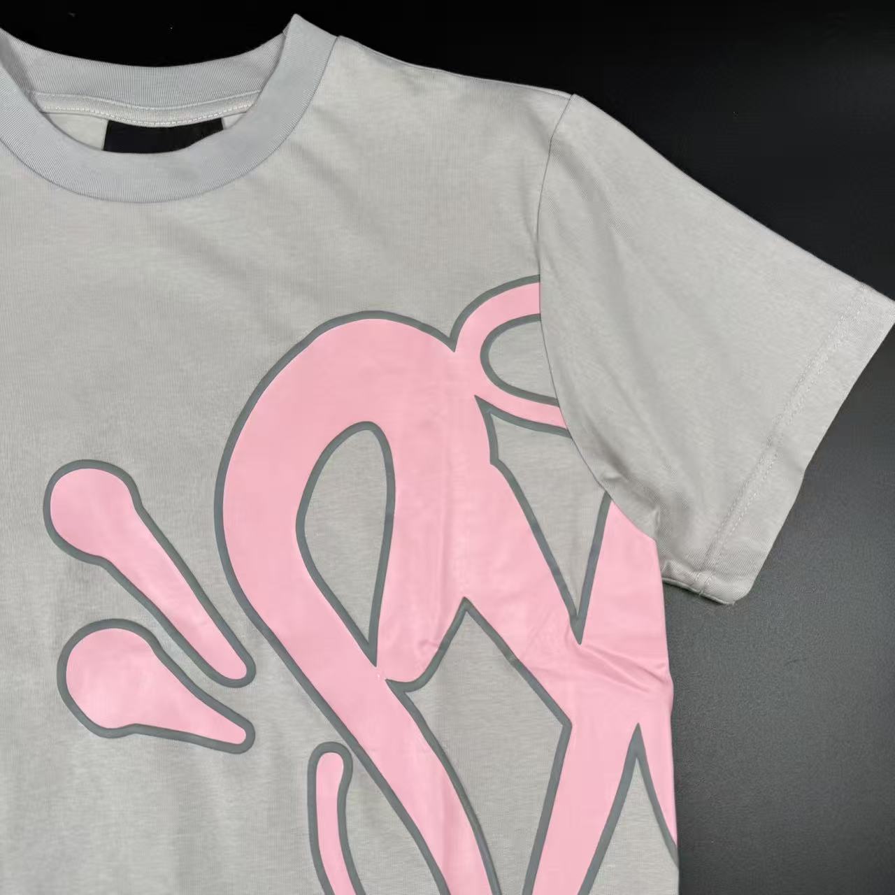 SYNA WORLD LOGO T-SHIRT - SHORT SET - GREY/PINK - Image 6