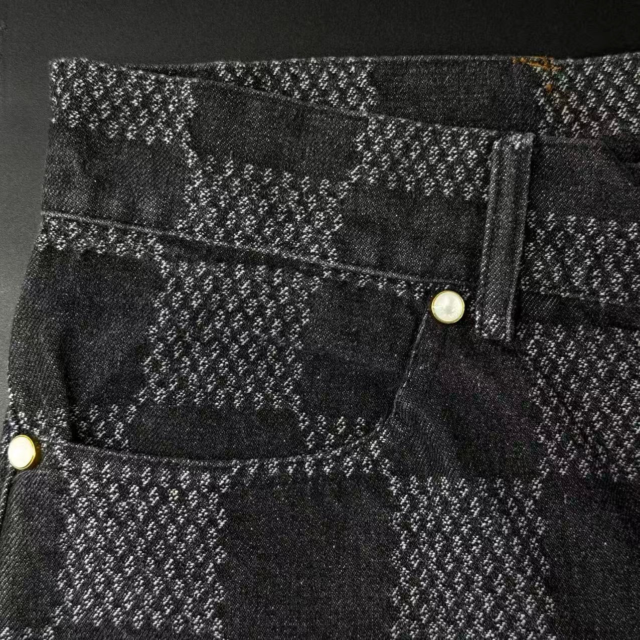 SHORTS - Image 4