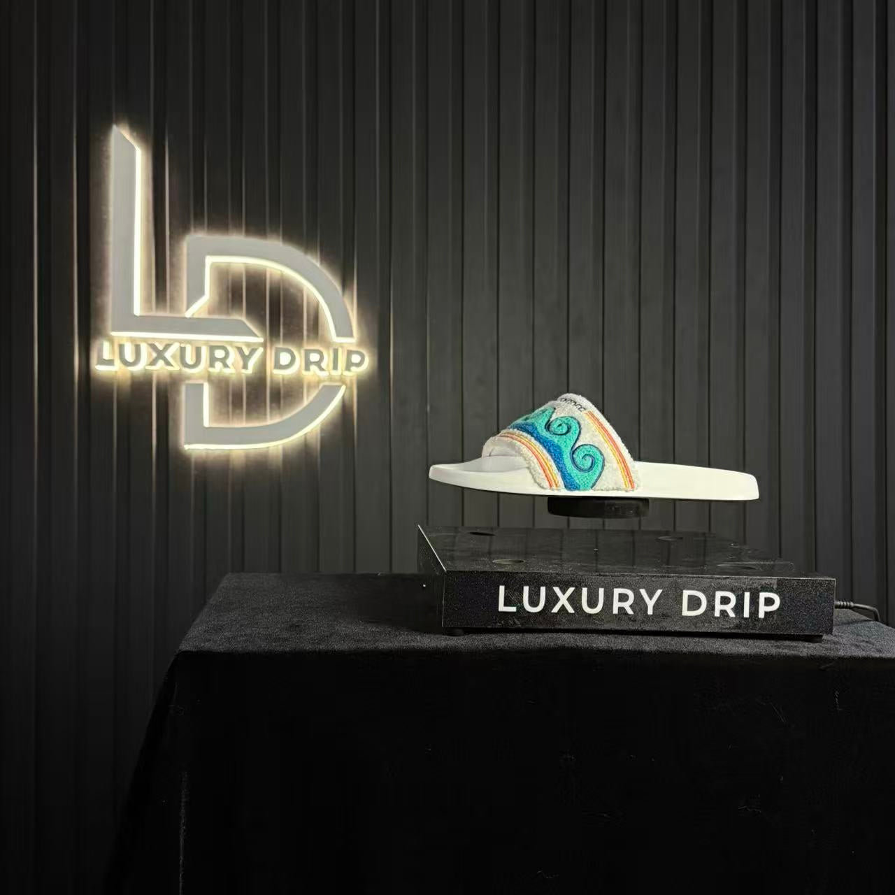SLIPPERS - Image 2