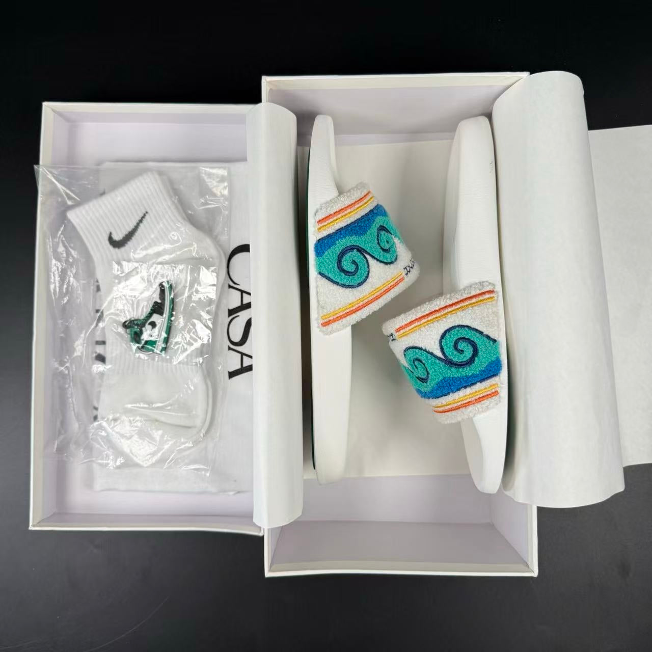 SLIPPERS - Image 3