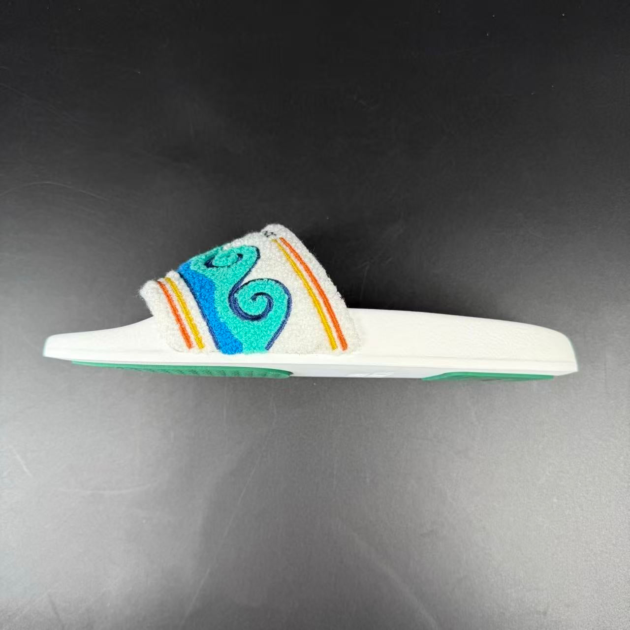 SLIPPERS - Image 5