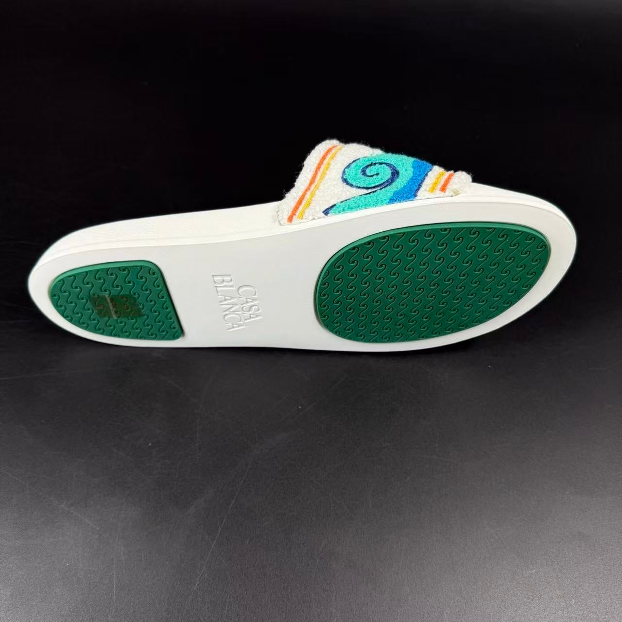 SLIPPERS - Image 9