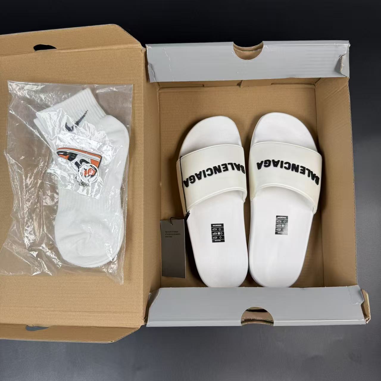 SLIPPERS - Image 3