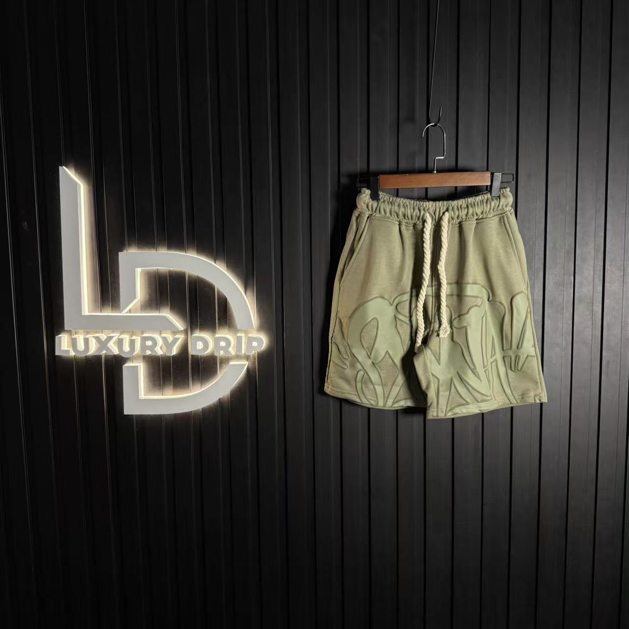 SYNA WORLD LOGO T-SHIRT - SHORT SET - SAGE/KHAKI - Image 3