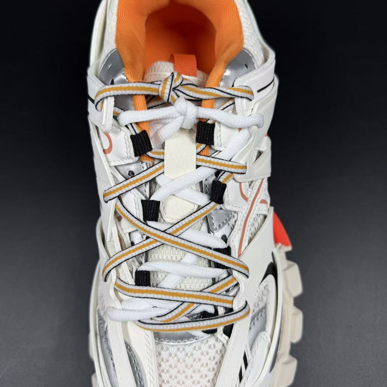 track white orange - Image 9