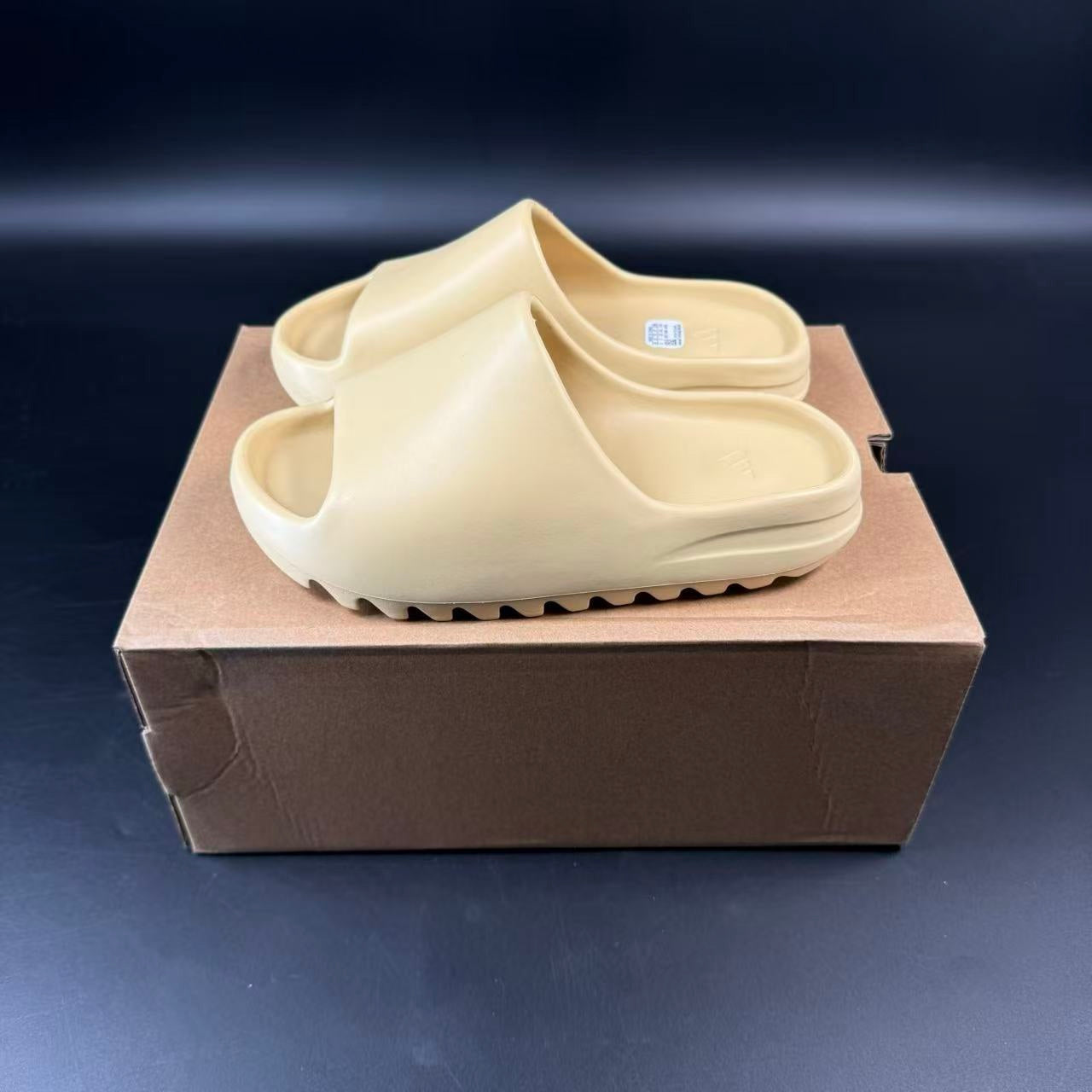 YEEZY SLIDE BONE - Image 4