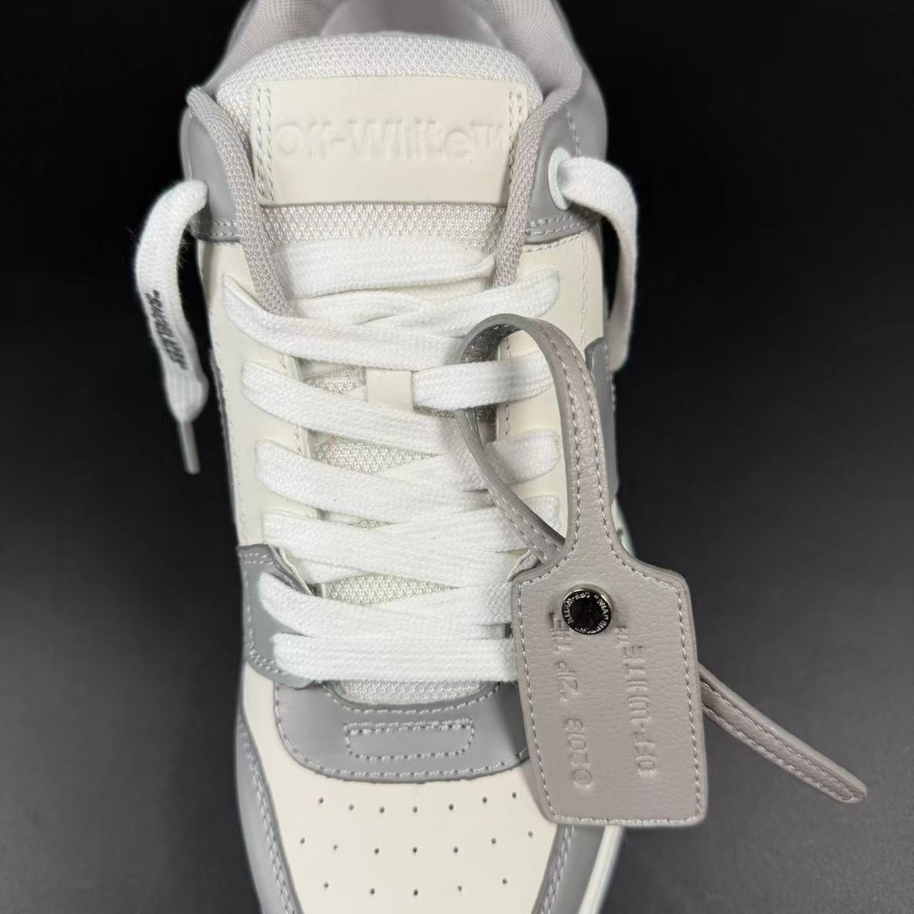 OFF-WHITE OUT OF OFFICE - Image 9
